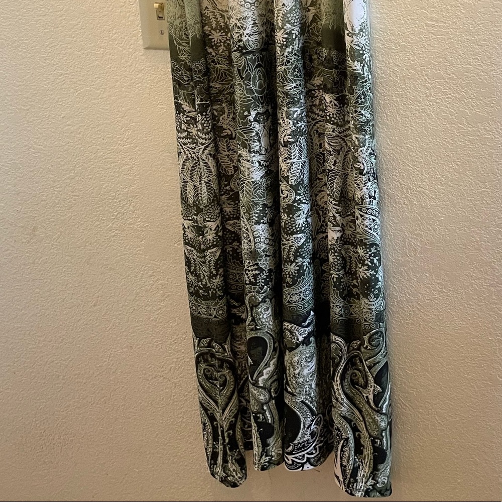 Long Maxi Halter Dress - Picture 9 of 10